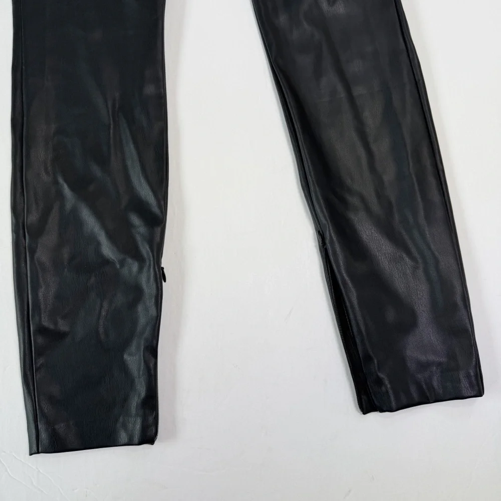 Zara Faux Leather black pants with ankle‎ zipper Size Small 5427